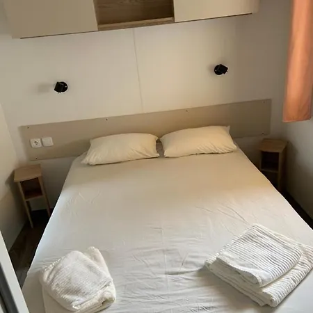 Au Viviers Camping Siblu Sublime Mobilhome Climatise Campsite